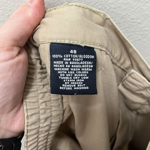 St John’s Bay | Khaki Tan Cargo Shorts Elastic Waist Men’s 48 Walking Hiking - Picture 6 of 6